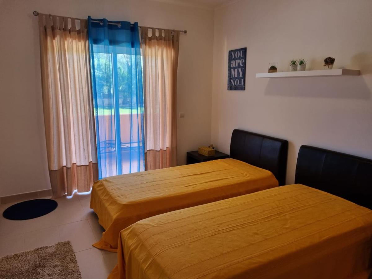Marinho - 2 Bedroom 2 Bathroom Ground Floor Apartment With Communal Pool And Gardens Conceição エクステリア 写真